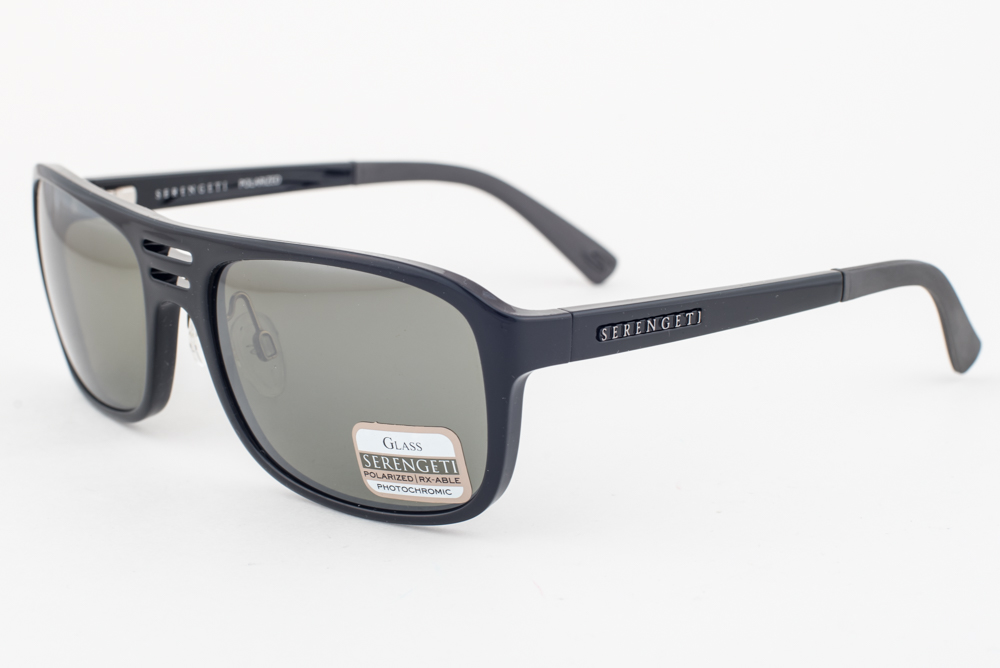 Serengeti LORENZO Shiny Black / 555nm Polarized Green Sunglasses
