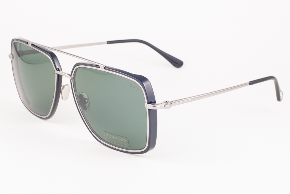 Tom Ford LIONEL 750 01N Shiny Black / Green Sunglasses TF750-01N